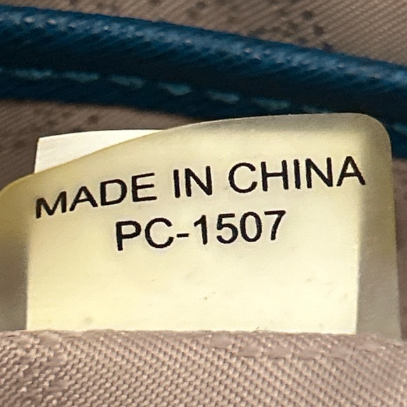 Michael Kors Vibrant Blue Crossbody Bag Approx. 9.5 x 7 x 2 - Picture 16 of 17